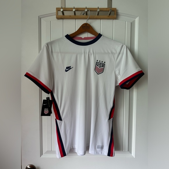 Nike USA Women's Jersey XL. NWT! - Picture 1 of 4